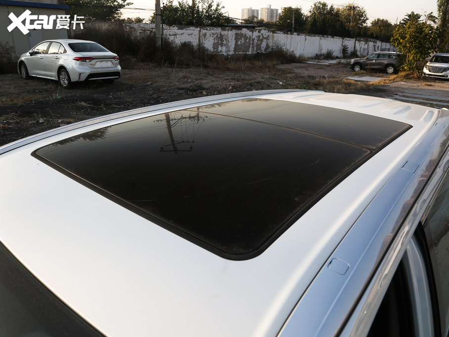 2018hm_ 2.0T (q)F 7 VI