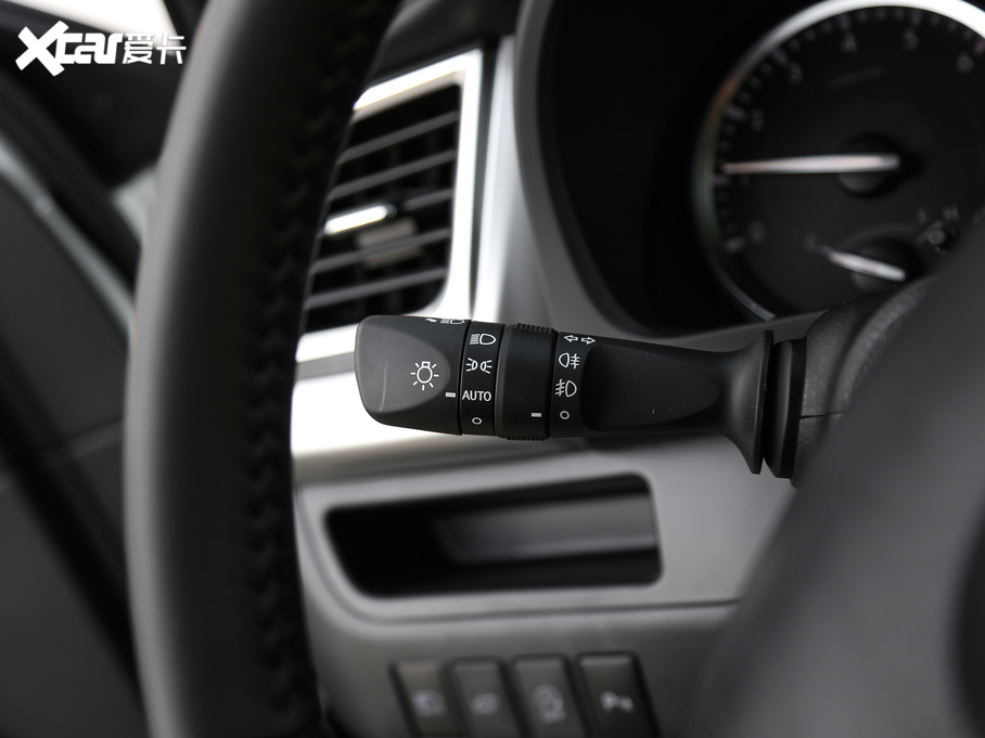 2018hm_(d) 2.0T (q)F 7 (gu)VI