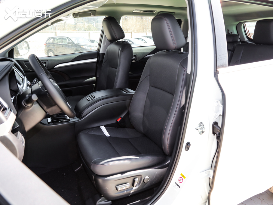 2018hm_(d) 2.0T (q)A 7 VI