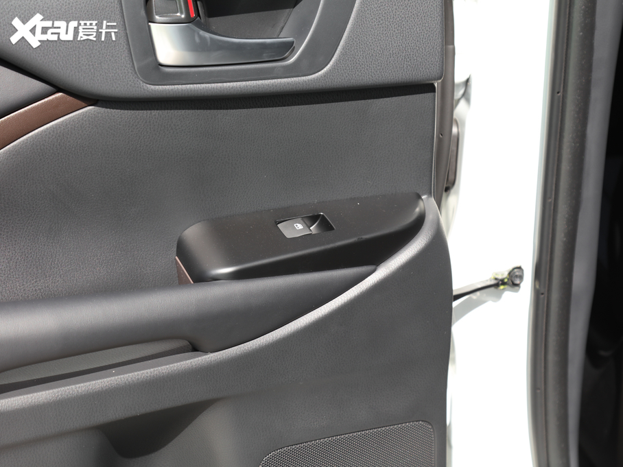 2018hm_(d) 2.0T (q)A 7 (gu)VI