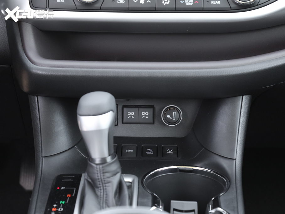 2018hm_ 2.0T (q)A 7 VI