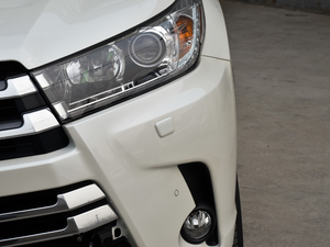 20182.0T (q) 7 (x)(ji)^