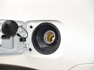 20182.0T (q) 7 (x)(ji)^