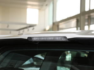 20182.0T (q)A 7 (x)(ji)^