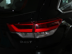 2018款2.0T 两驱豪华版 7座 细节外观