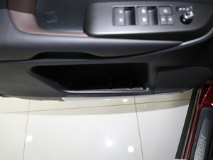 20182.0T (q)A 7 ǰTg