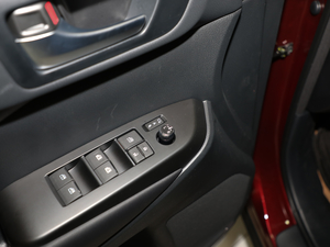 20182.0T (q)A 7 п؅^(q)