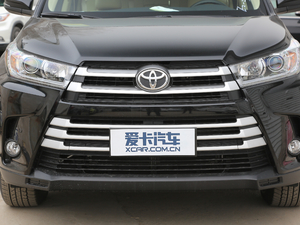 2018款2.0T 两驱精英版 7座 中网