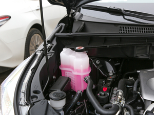 2018款2.0T 两驱精英版 7座 其它