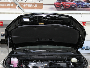2018款2.0T 四驱尊贵版 7座 国VI 其它