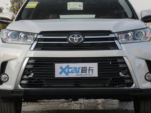 2018款2.0T 两驱尊贵版 7座 国VI 中网
