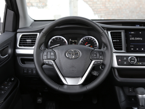 20182.0T (q)F 7 VI P