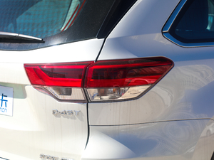 20182.0T (q)A 7 VI (x)(ji)^