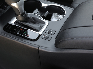 20182.0T (q)A 7 VI п؅^(q)