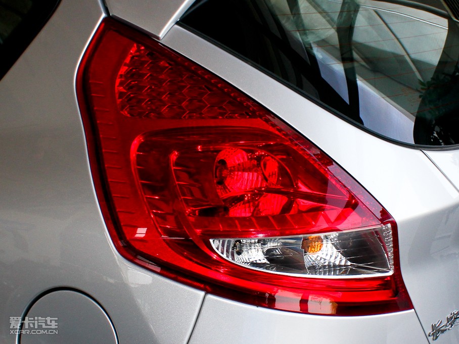 2009������A�Ɏ� �Ɏ� 1.5L �Ԅӕr�а�