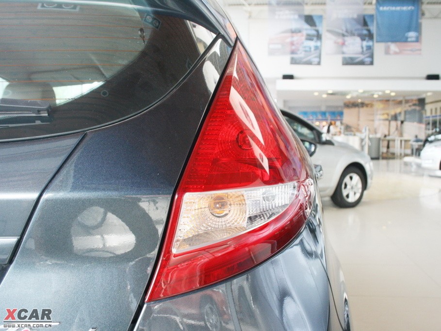 2009AɎ Ɏ 1.3L Ԅӕrа