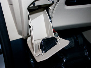 2009Ɏ 1.5L Ԅ(dng)r(sh)а g