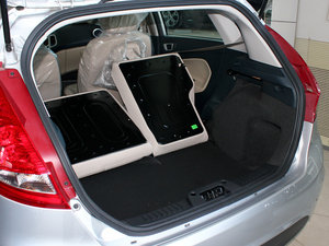 2009Ɏ 1.5L Ԅӕrа g