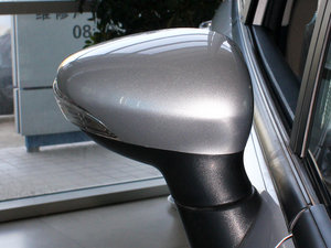 2009Ɏ 1.5L Ԅӕrа ^