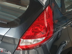 2009Ɏ 1.3L Ԅӕrа ^