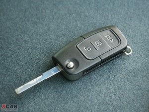 2009款两厢 1.5L 手动运动版 车钥匙