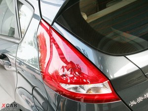 2009Ɏ 1.3L Ԅӕrа (ji)^