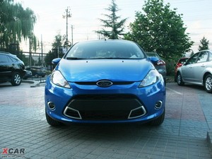 2009款两厢 1.5L 手动运动版 正前