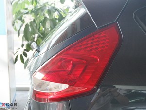 2009Ɏ 1.3L Ԅӕrа (ji)^