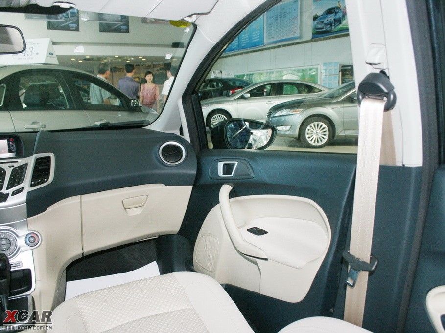 2009AɎ Ɏ 1.3L Ԅӕrа