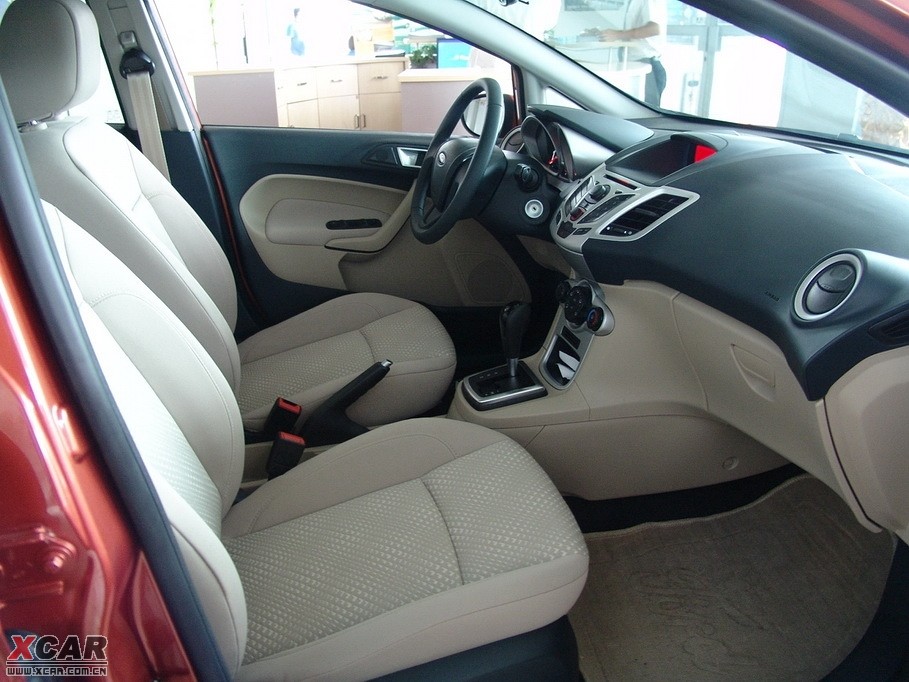 2009������A�Ɏ� �Ɏ� 1.5L �Ԅӕr�а�