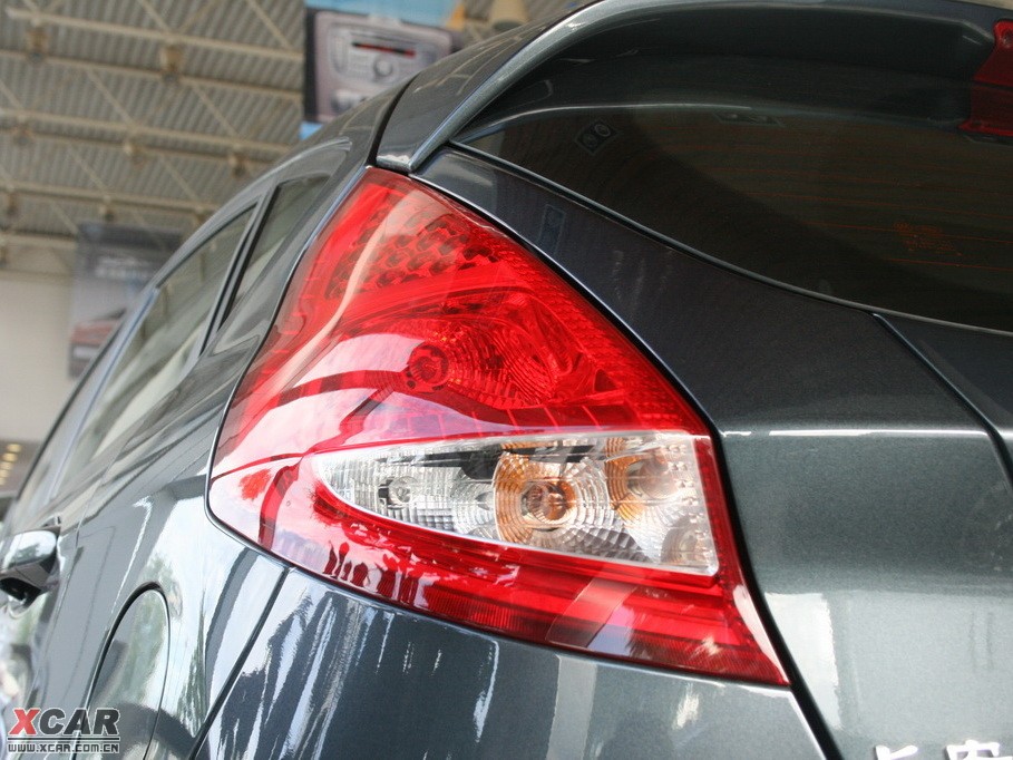 2009AɎ Ɏ 1.3L Ԅӕrа