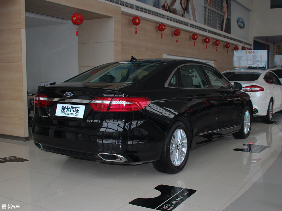 2018ţ EcoBoost 245 r V