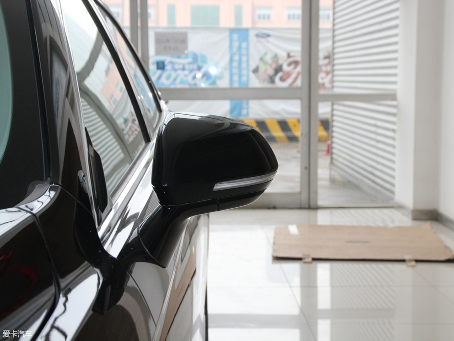 2018ţ EcoBoost 245 r(sh) V