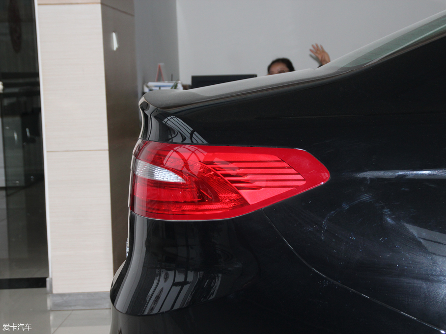 2018ţ EcoBoost 245 r V