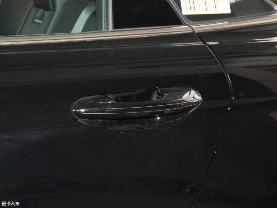 2018ţ EcoBoost 245 r(sh) (gu)V