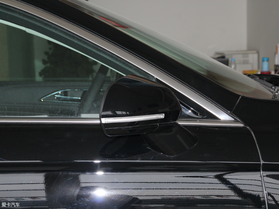 2018ţ EcoBoost 245 r V