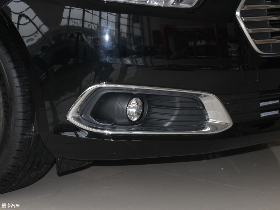 2018ţ EcoBoost 245 r V