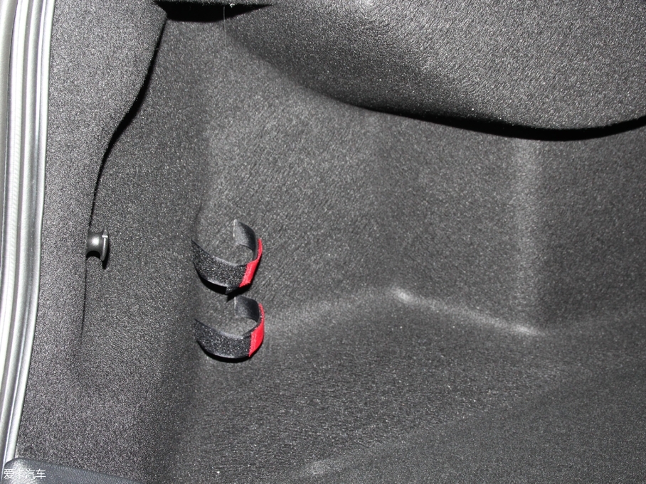 2018ţ EcoBoost 245 r V