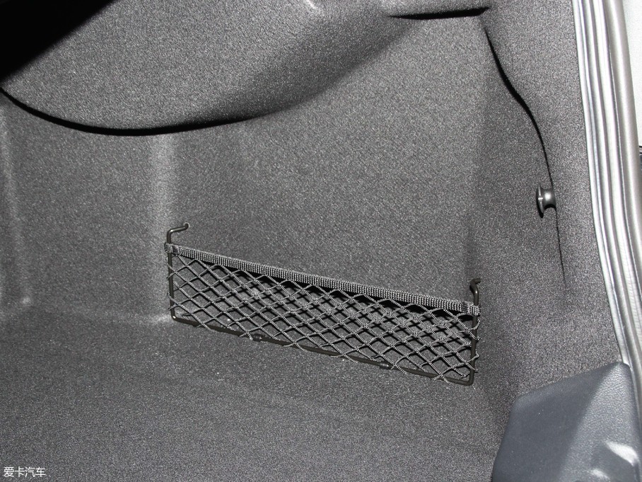 2018ţ EcoBoost 245 r V