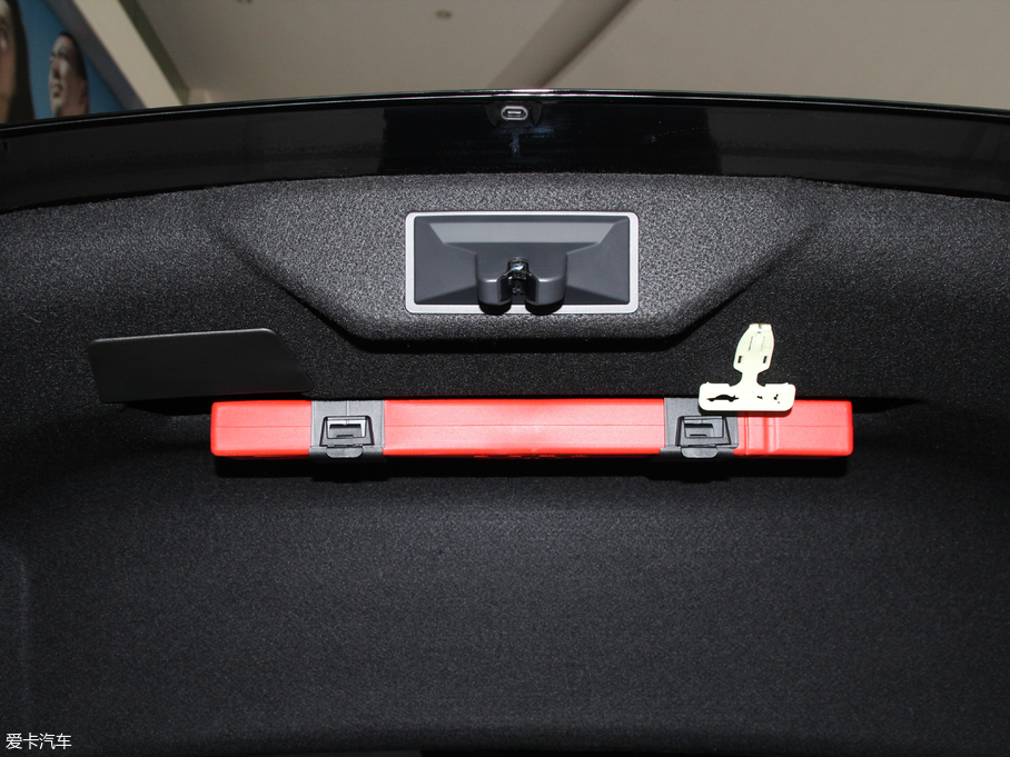 2018ţ EcoBoost 245 r V