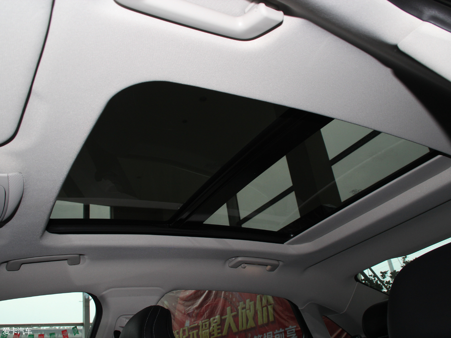 2018ţ EcoBoost 245 r V