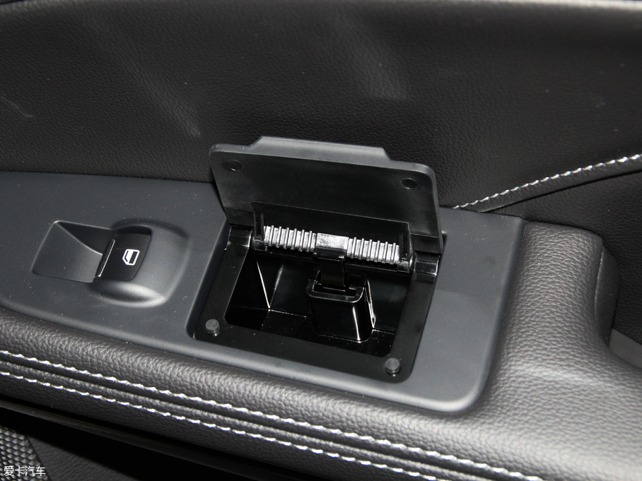 2018ţ EcoBoost 245 r V