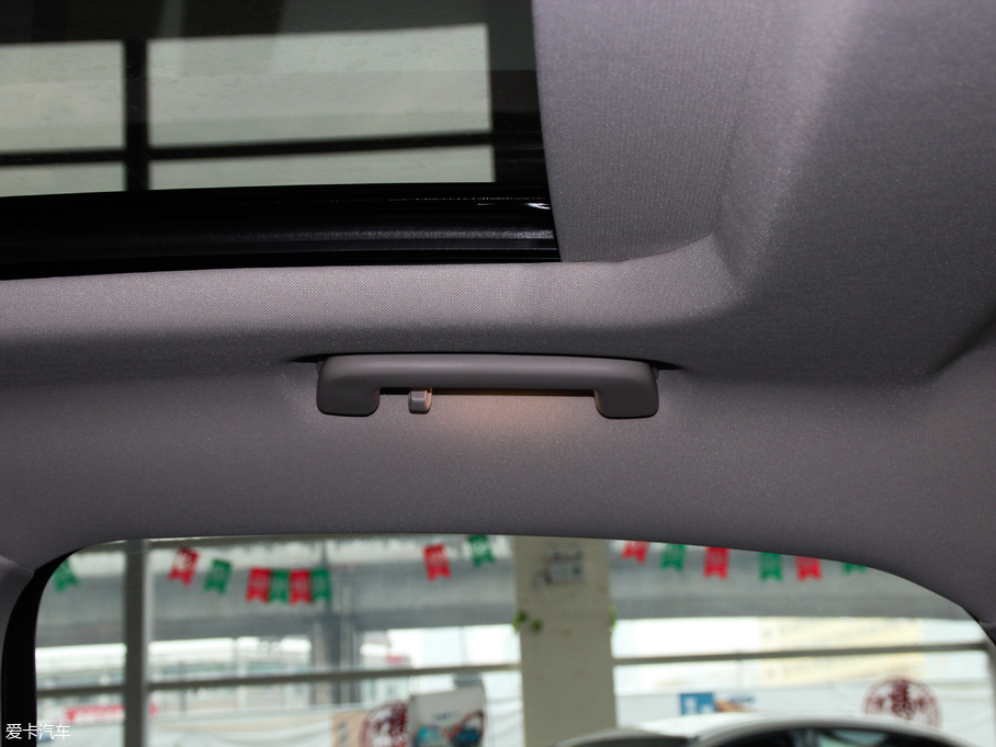 2018ţ EcoBoost 245 r(sh) V