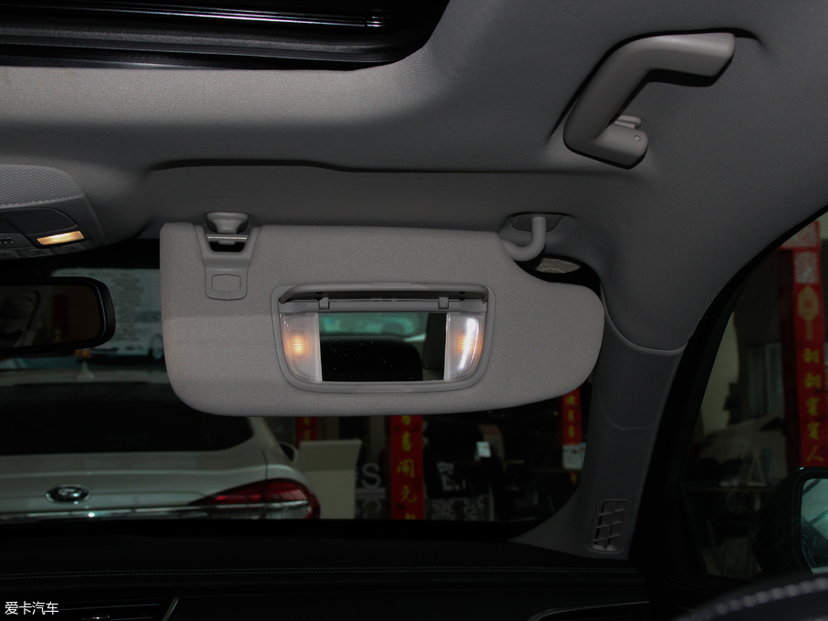 2018ţ EcoBoost 245 r V