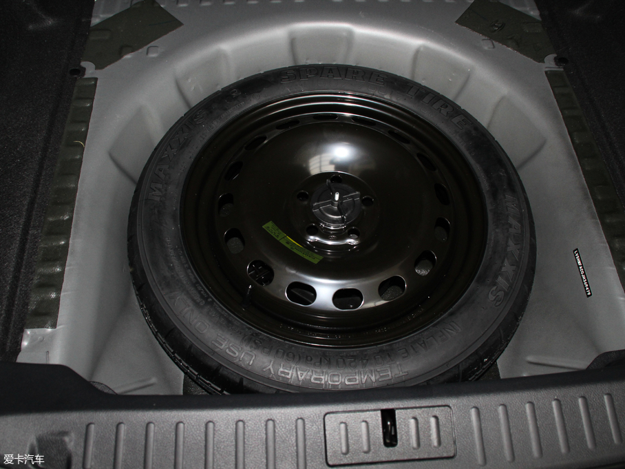 2018ţ EcoBoost 245 r V