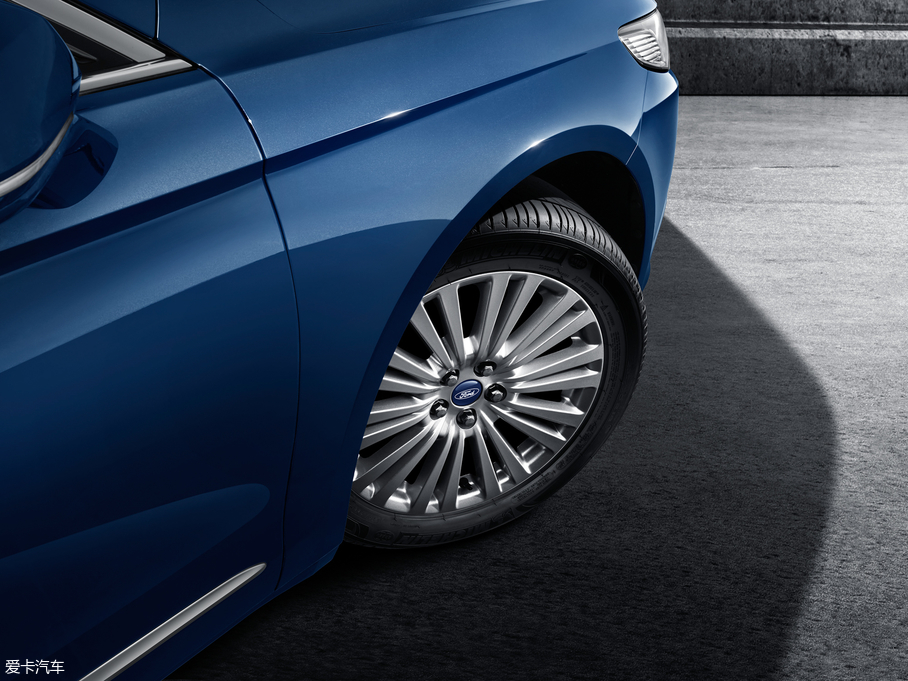 2018ţ EcoBoost 245 Cognac؄e V