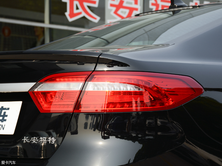 2018ţ EcoBoost 245 Cognac؄e V