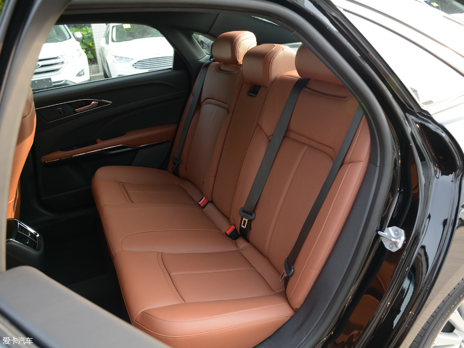 2018ţ EcoBoost 245 Cognac؄e V