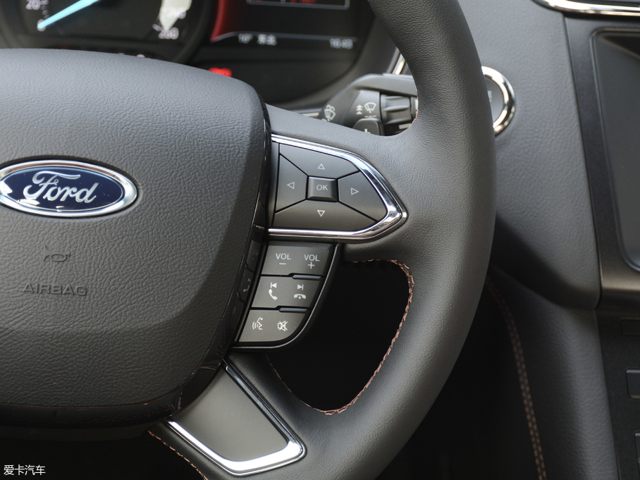 2018ţ EcoBoost 245 Cognac؄e V