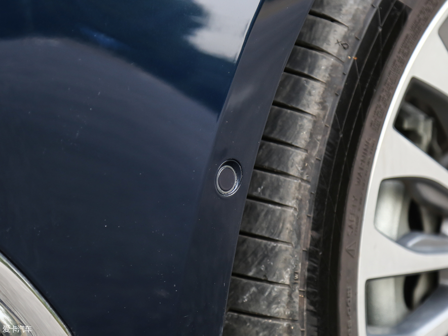 2018ţ EcoBoost 245 LTD V